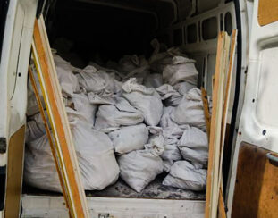 prevoz-tranport-mashin-stroitelnotpadatsi-materiali